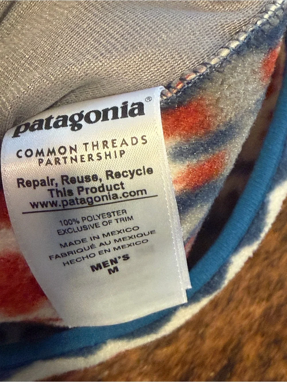 Patagonia Synchilla Vest Rare Underwater Cliff Mens Size Medium Aztec Pocket New